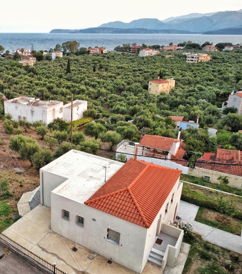 Gythio Mare Apt Apartment Mavrovoúnion Екстериор снимка